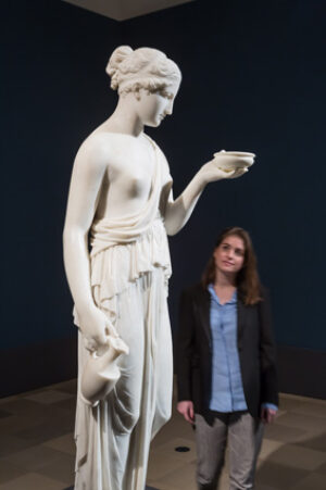 Bertel Thorvaldsen (1770–1844); Hebe, 1815–1823; Marmor, 156,5 cm; Thorvaldsens Museum; Foto: Norbert Miguletz