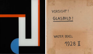 Walter Dexel: "Glasbild II" oder "Blaue Scheibe", 1928, daneben der originale Rückseitenschutz, auf dessen Vorderseite sich das "Haus mit Zwiebelturm" befindet (Städel Museum, Frankfurt am Main)
