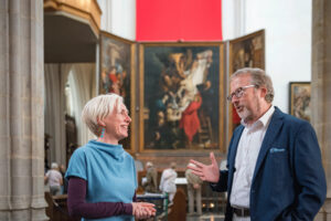 Gerlinde Gruber (KHM Wien) und Jochen Sander (Städel Museum) finden viele Bezüge zwischen Rubens´ Werken in der Liebfrauenkathedrale in Antwerpen und denen in ihrer Ausstellung