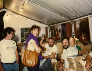 Feste muss man feiern: Ana Vuljar mit Kollegen beim Museumsuferfest 1989