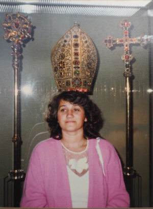 Der Papst war leider noch nie im Städel – die junge Ana Vuljar bei einem Mitarbeiterausflug