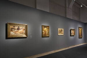 Ausstellungsansicht mit Lotte Lasersteins „Russischem Mädchen“, um 1928, Öl auf Holz, 32 × 23 cm, Sammlung Linda Sutton und Roger Cooper, London, Foto: Städel Museum © VG Bild-Kunst, Bonn 2018