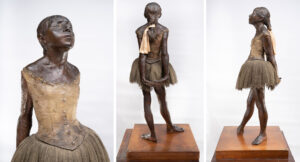 Edgar Degas, Kleine 14-jährige Tänzerin, Guss um 1922/23, Bronze (Kupferlegierung), teilweise bemalt, Baumwolltutu und Seidenband, Holzsockel, 98x35,2x24,5 cm, Privatsammlung Europa
