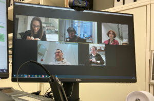 Das Team des Ausstellungsdienstes am Städel, organisiert per Video-Call