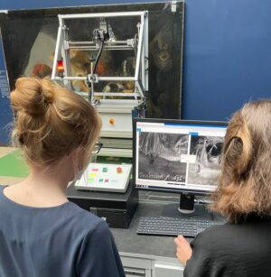 Ganz nah dran: Die MA-XRF-Scans legen Details frei, wie hier: Rembrandts Signatur